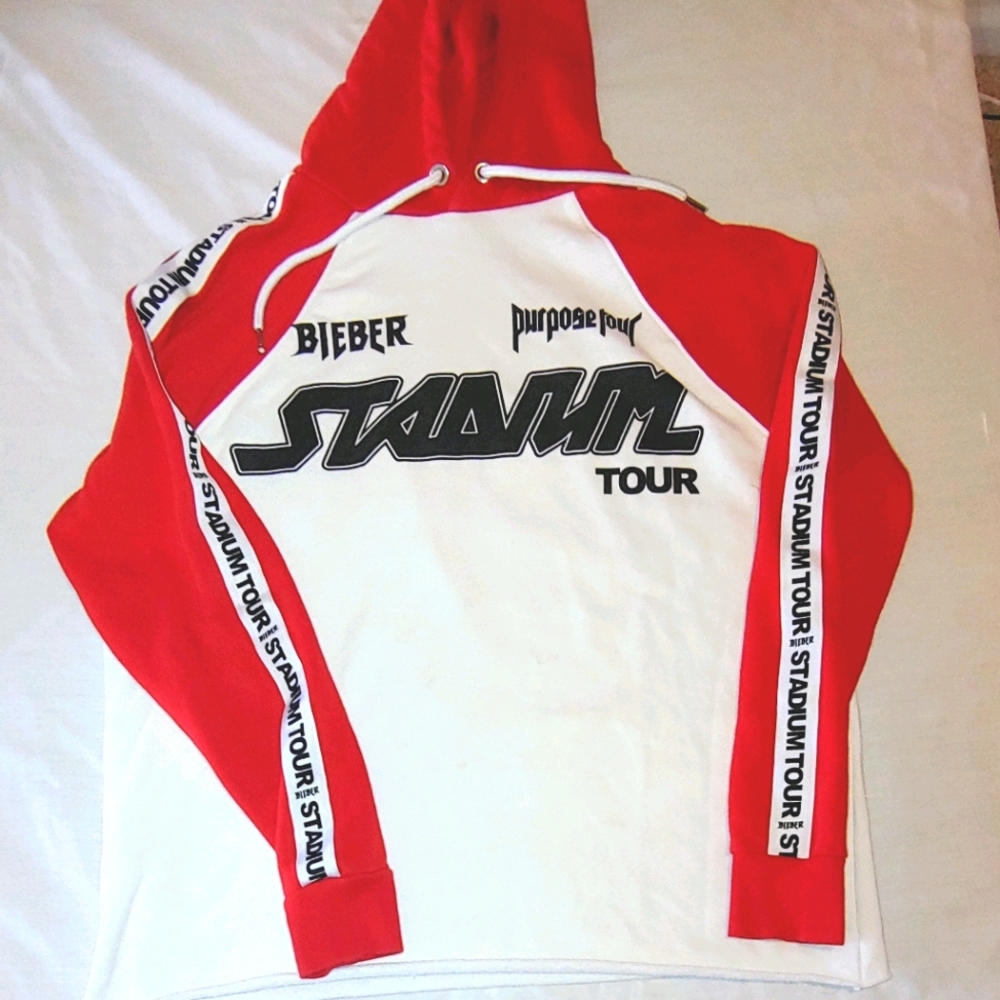 Justin Bieber Purpose STADIUM tour Hoodie Small -23" Pit to Pit 2015